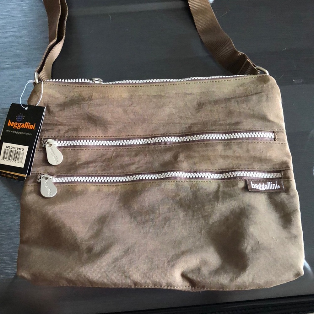 Crossbody zipper bag